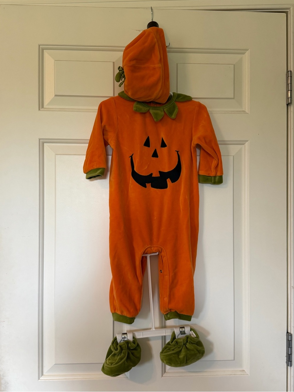 Talbots Orange Pumpkin One-Piece with Green Trim with Matching Booties and Hat